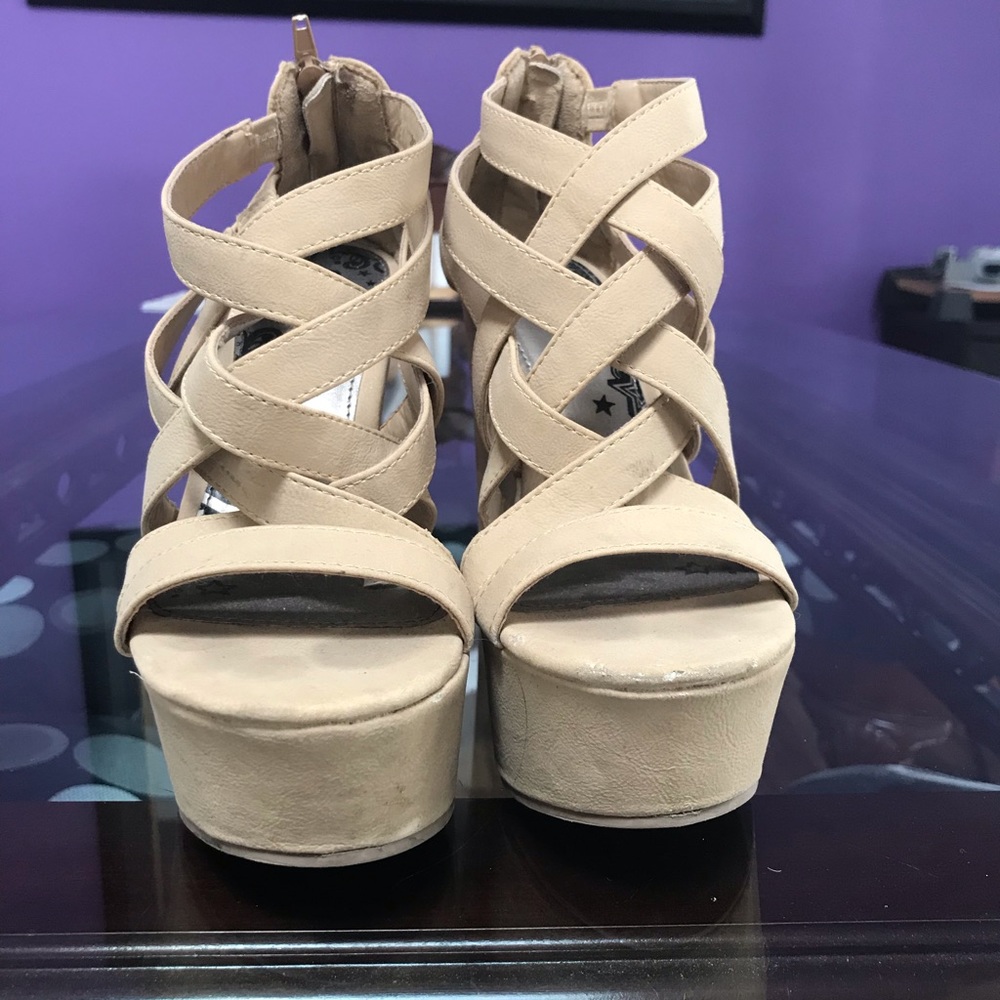 Strappy nude wedges